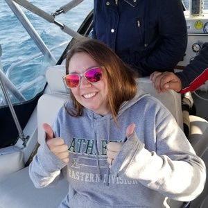 Meet your Posher, Jeanette